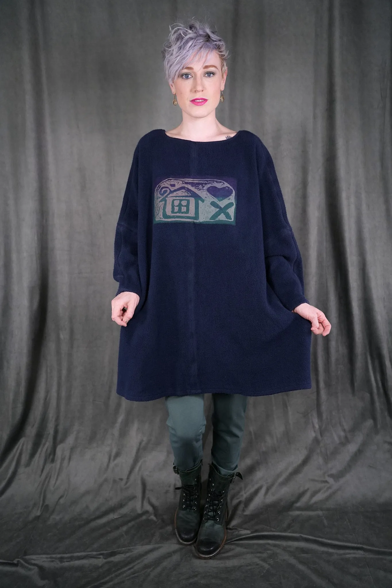 2304 Winter Sherpa Pullover Atlantean-Patched House&Heart