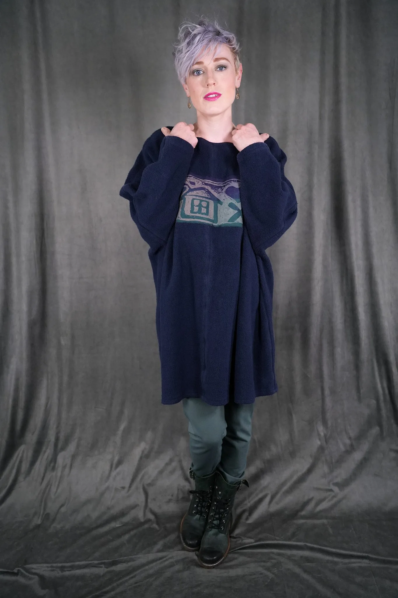 2304 Winter Sherpa Pullover Atlantean-Patched House&Heart