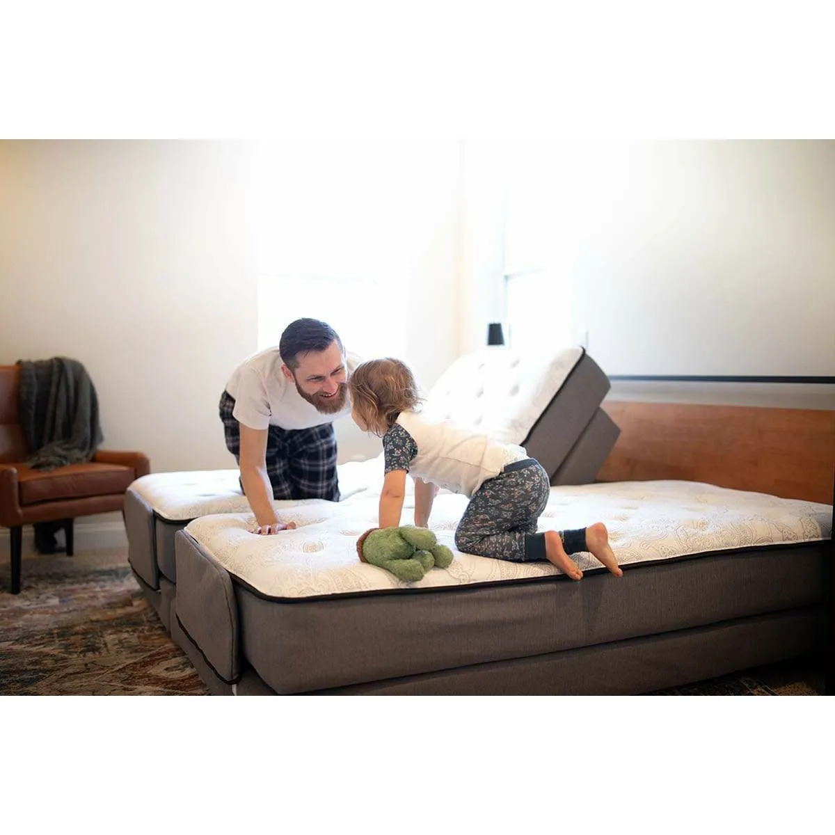 790 FLEXABED Premier Full Adjustable Bed (Model No. 790)
