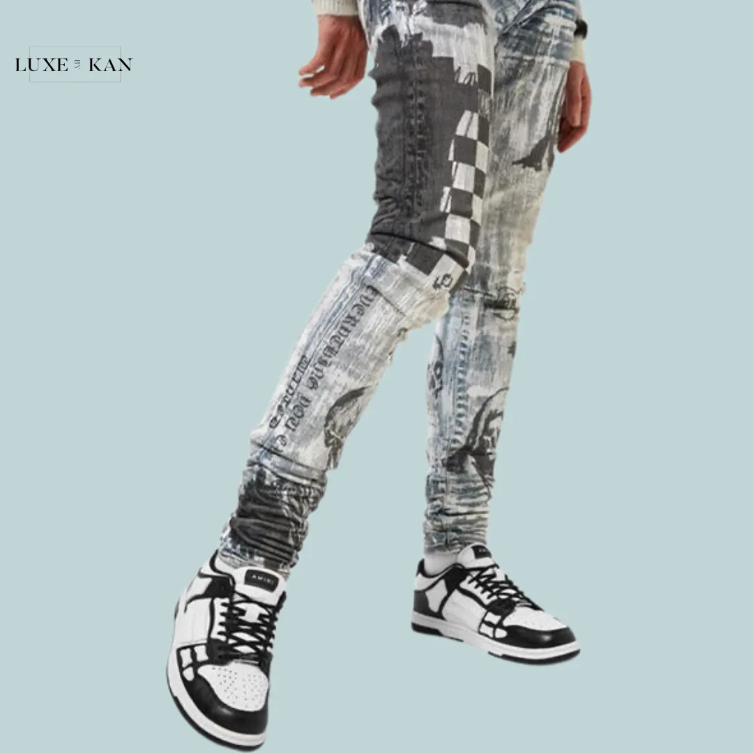 AMIRI
SKELETON TOP LOW TRAINERS in black and white