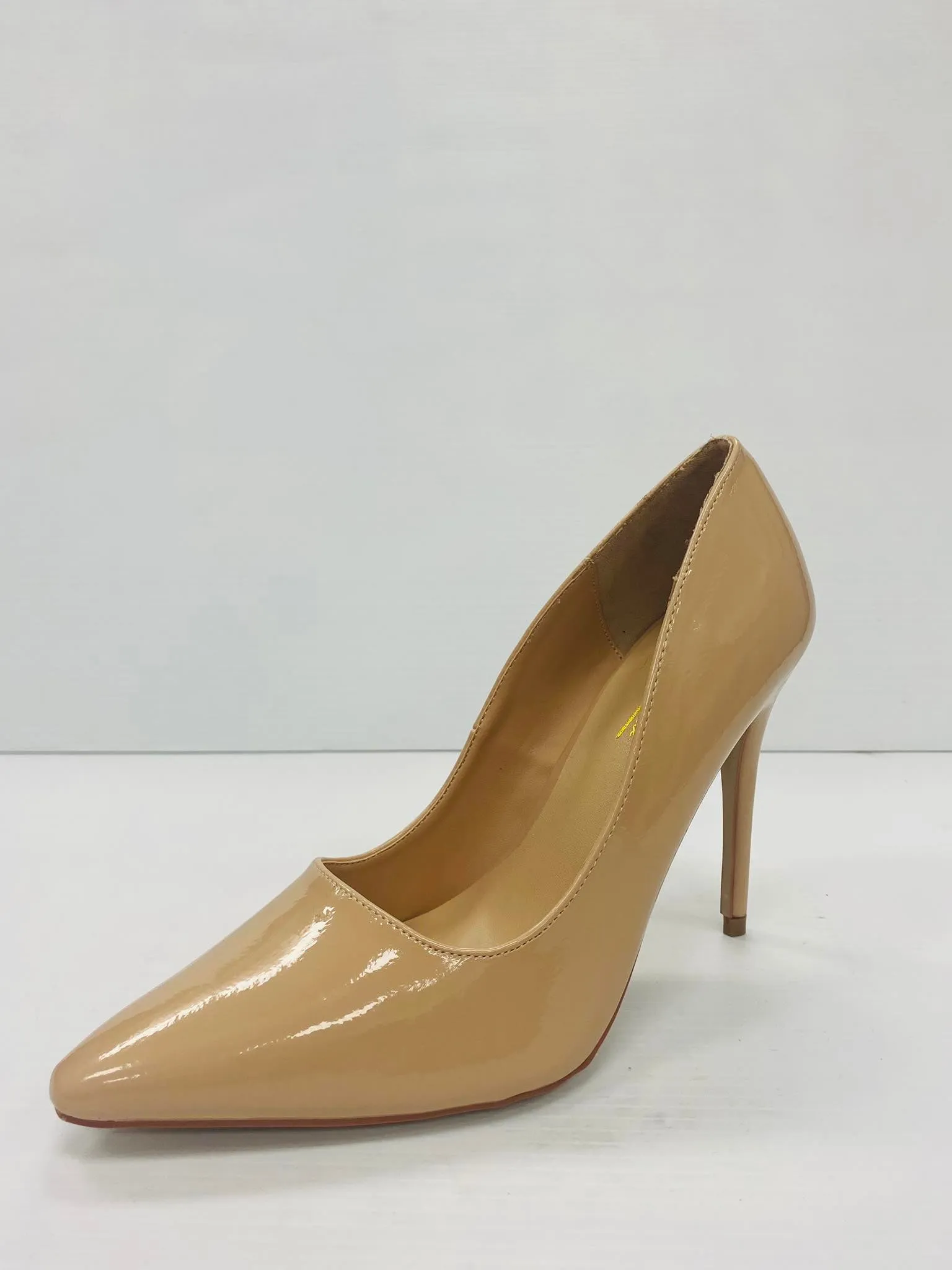 Anne Michelle Wild Flower-01 Dressy Pumps