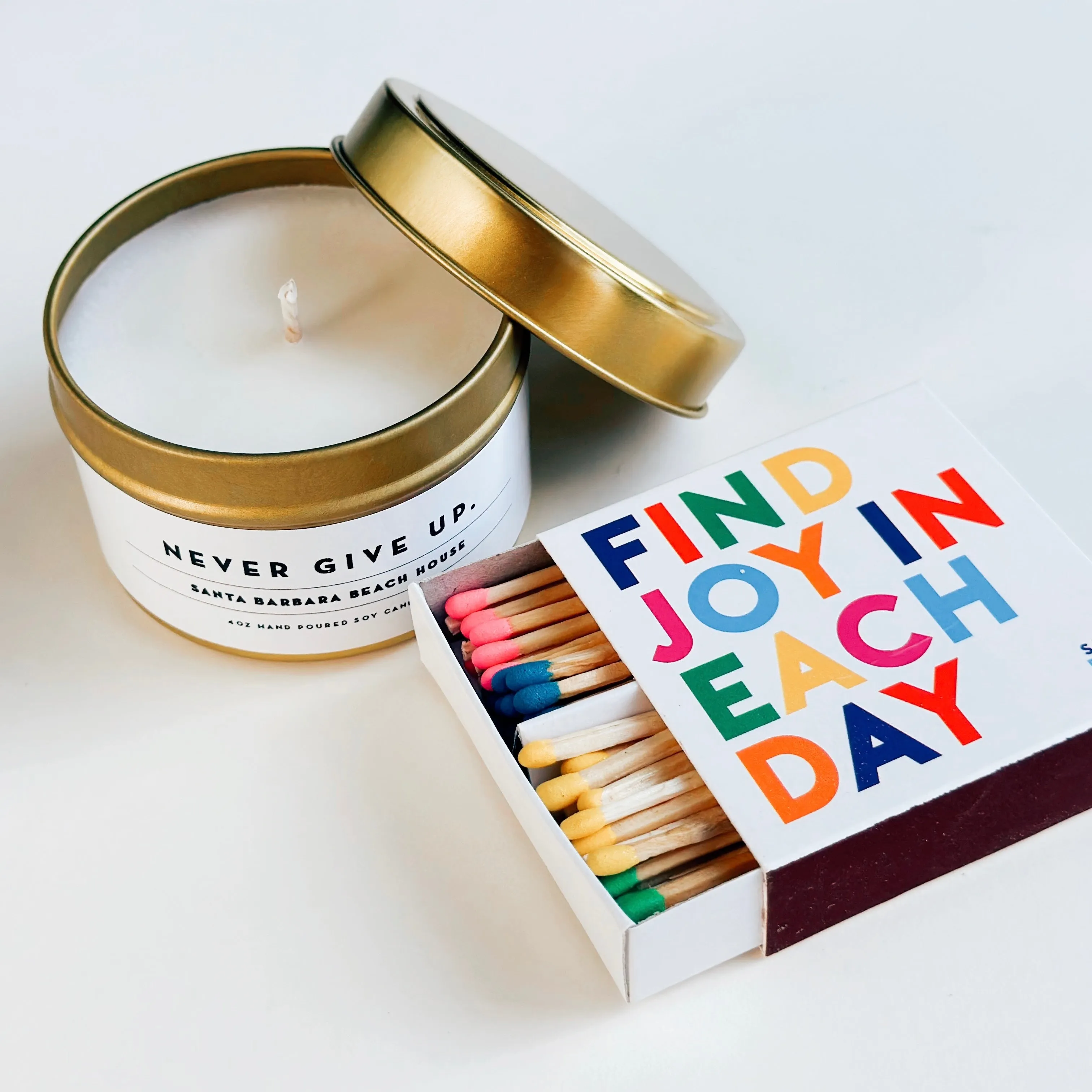BEACH HOUSE CANDLE & MATCHES