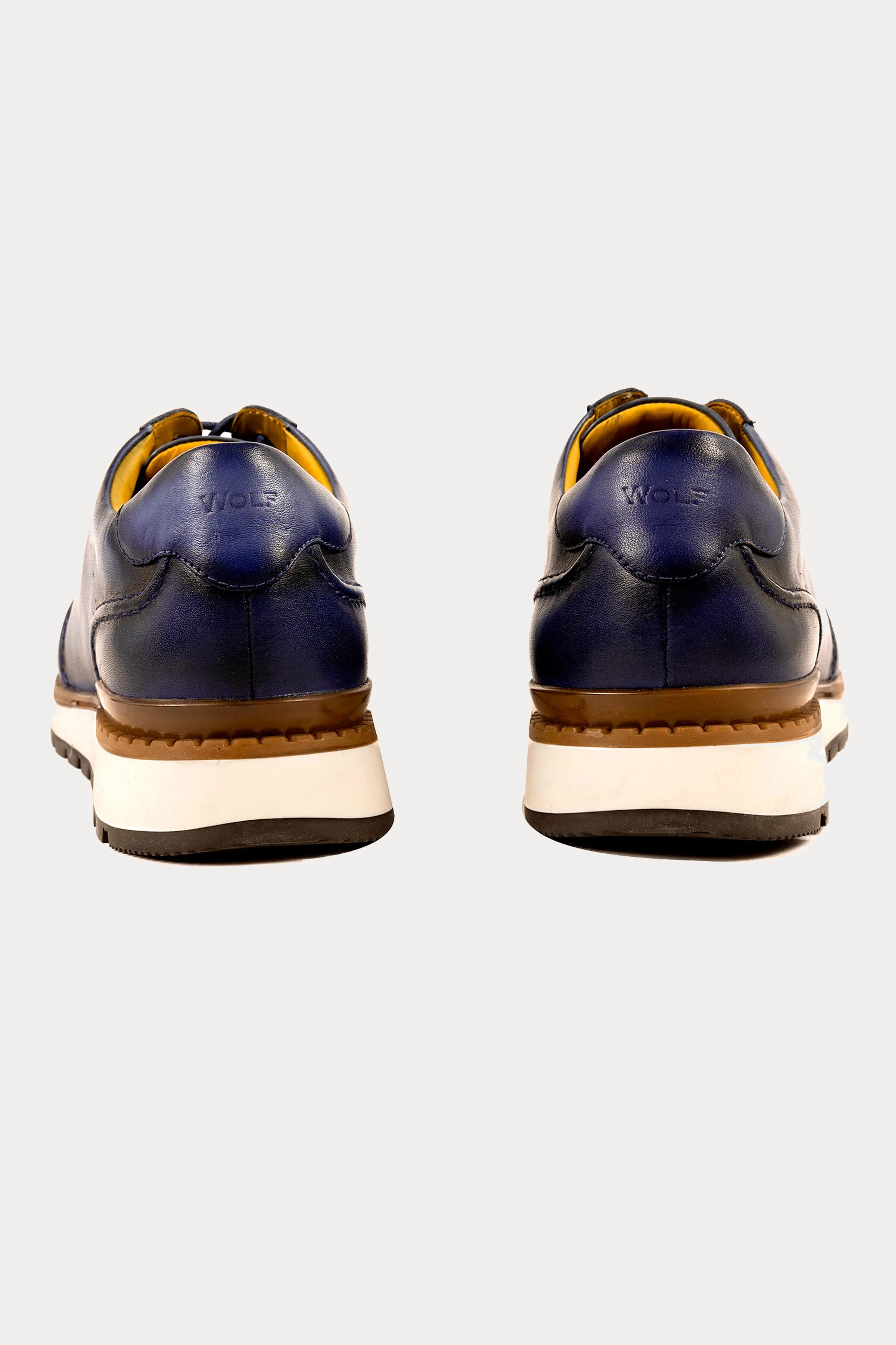 Canary Wharf Smart Trainers in Navy