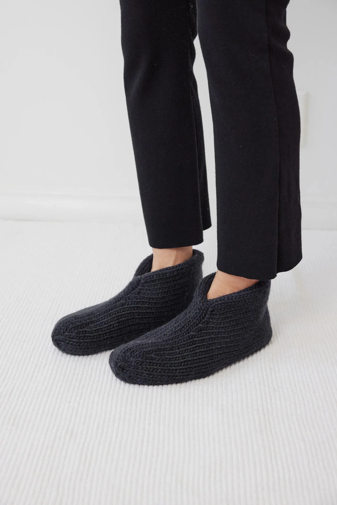 Felted Slippers - Midnight