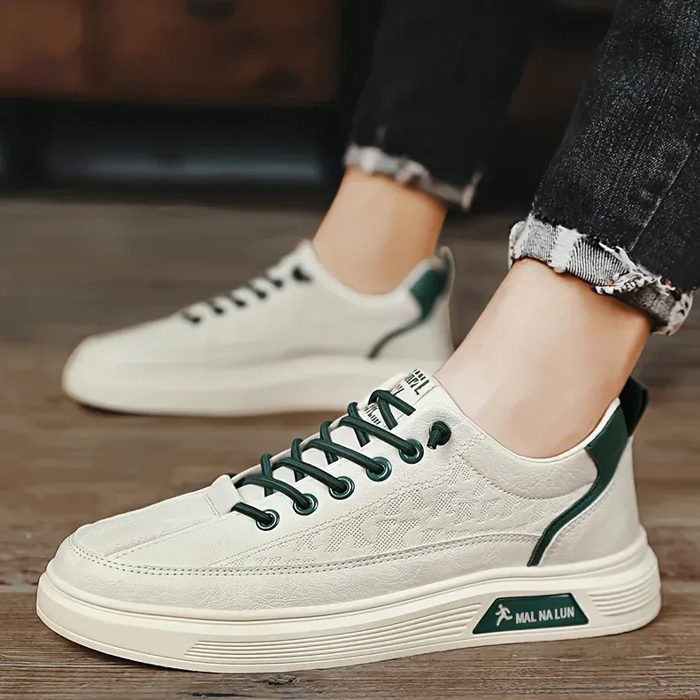 Ilja | comfortable non-slip men's trainers