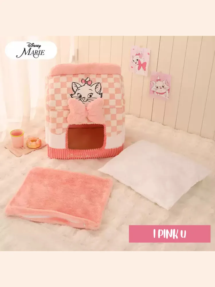 Marie's Cozy Dream House  Soft & Fluffy Cat Bed