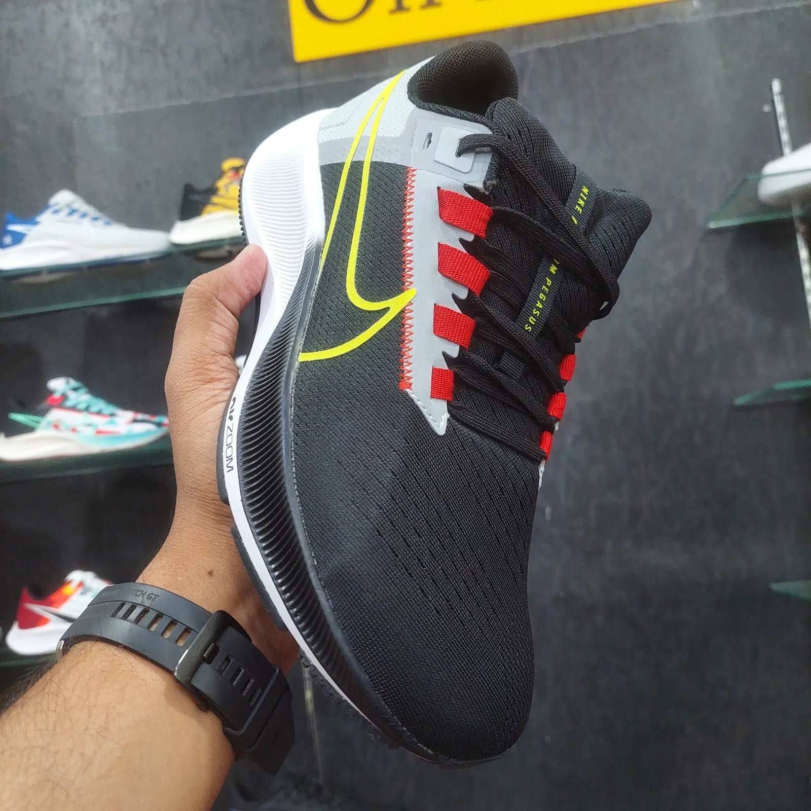Nk Air Zoom Pegasus 38 LE Greedy