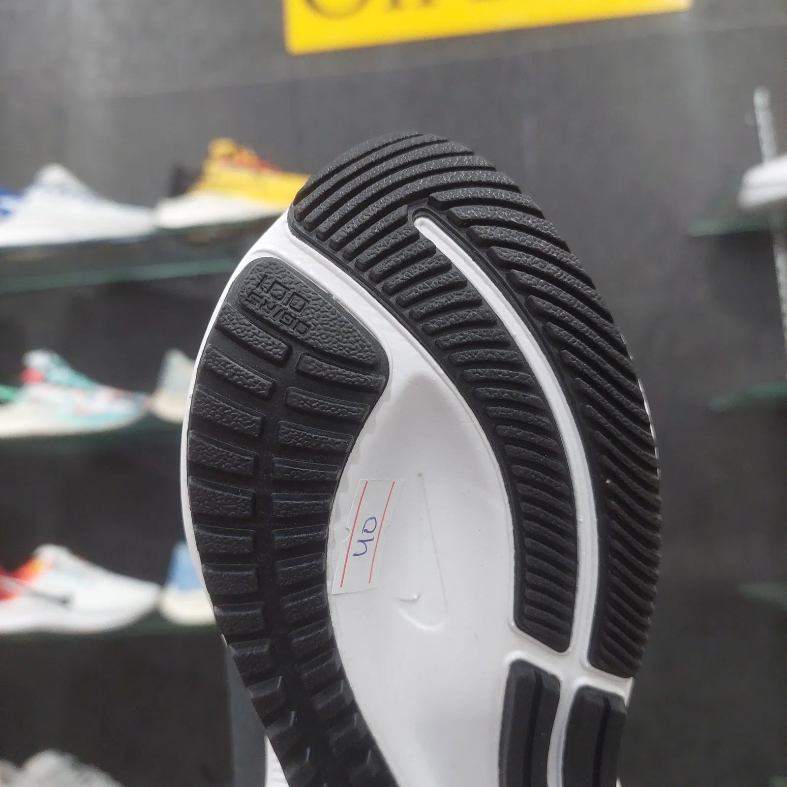 Nk Air Zoom Pegasus 38 LE Greedy