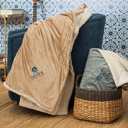 Phi Sigma Sigma Sherpa Throw Blanket