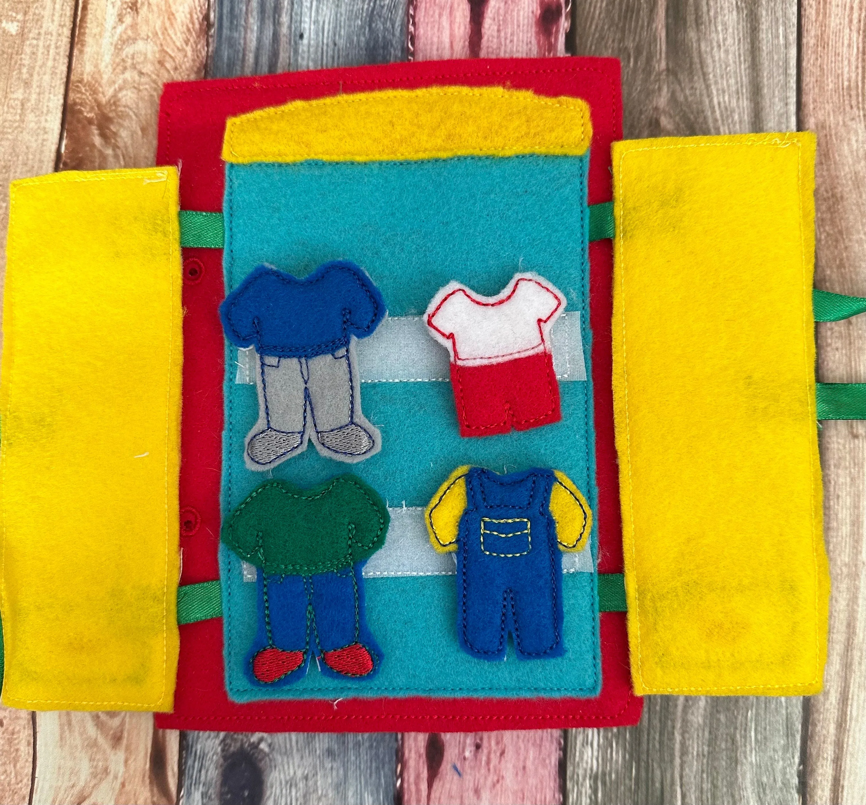 Portable Felt Dollhouse Quiet Book - Toddler Quiet Activity Toy - Educational Gift For Boys and Girls - Learning Toy - Unpaper Doll