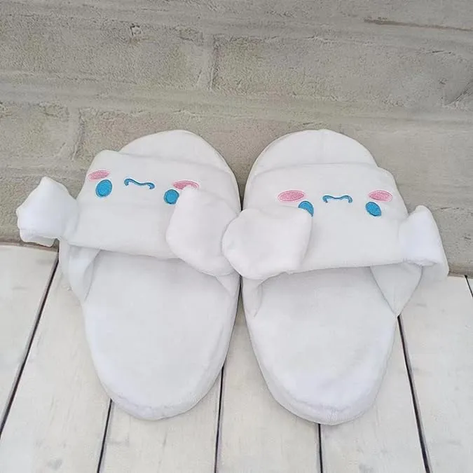 Sanrio Cinnamoroll Moving Ears Slipper (2 Sizes)