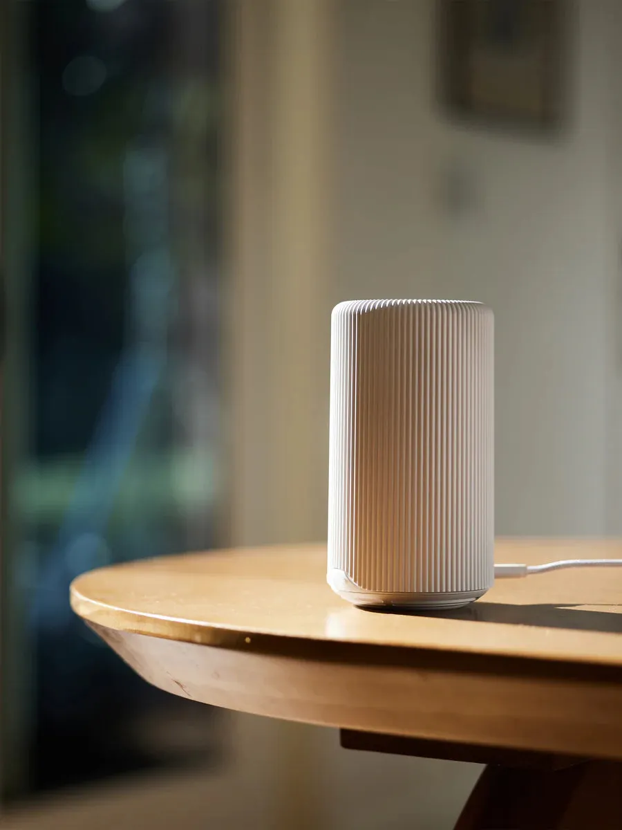 White Pura Plus Table Top Device